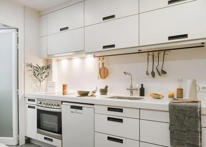 Babinga - 3 Bedroom And Balcony In Eixample Esquerra Apartament *